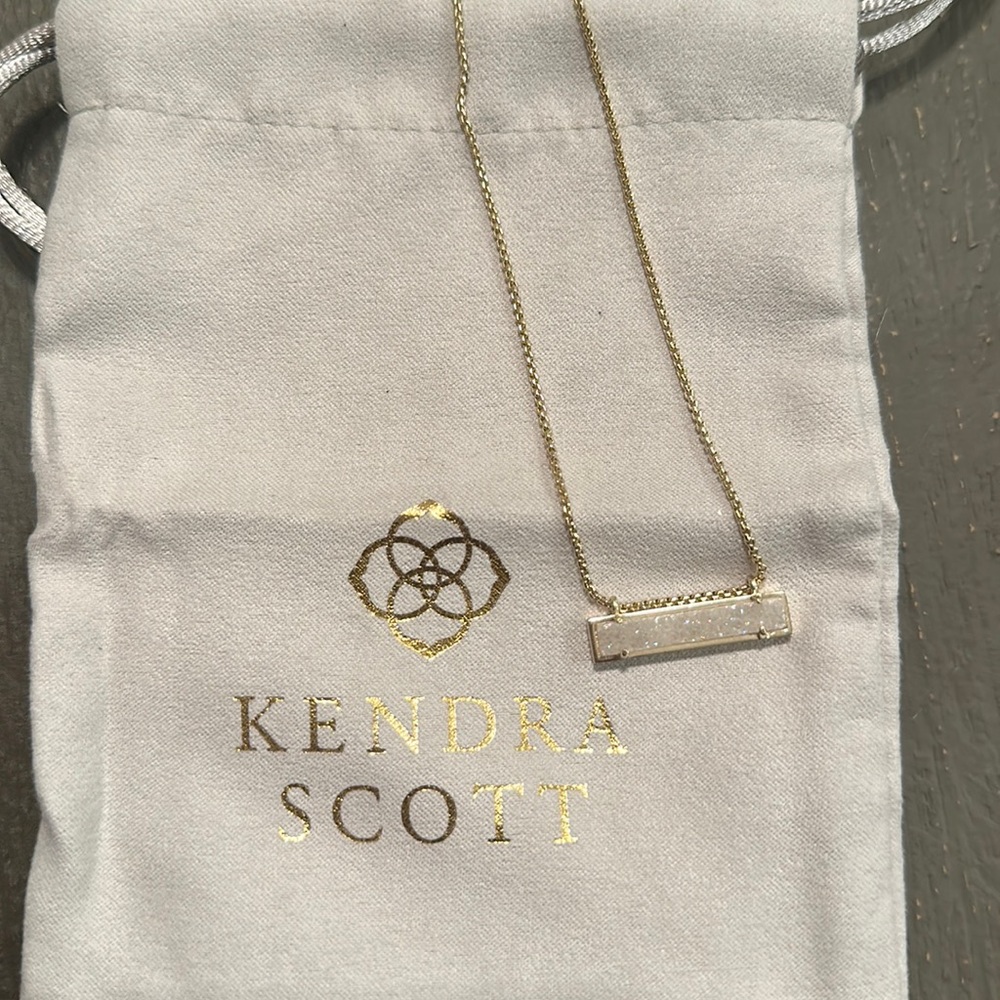 Kendra scott druzy white bar necklace